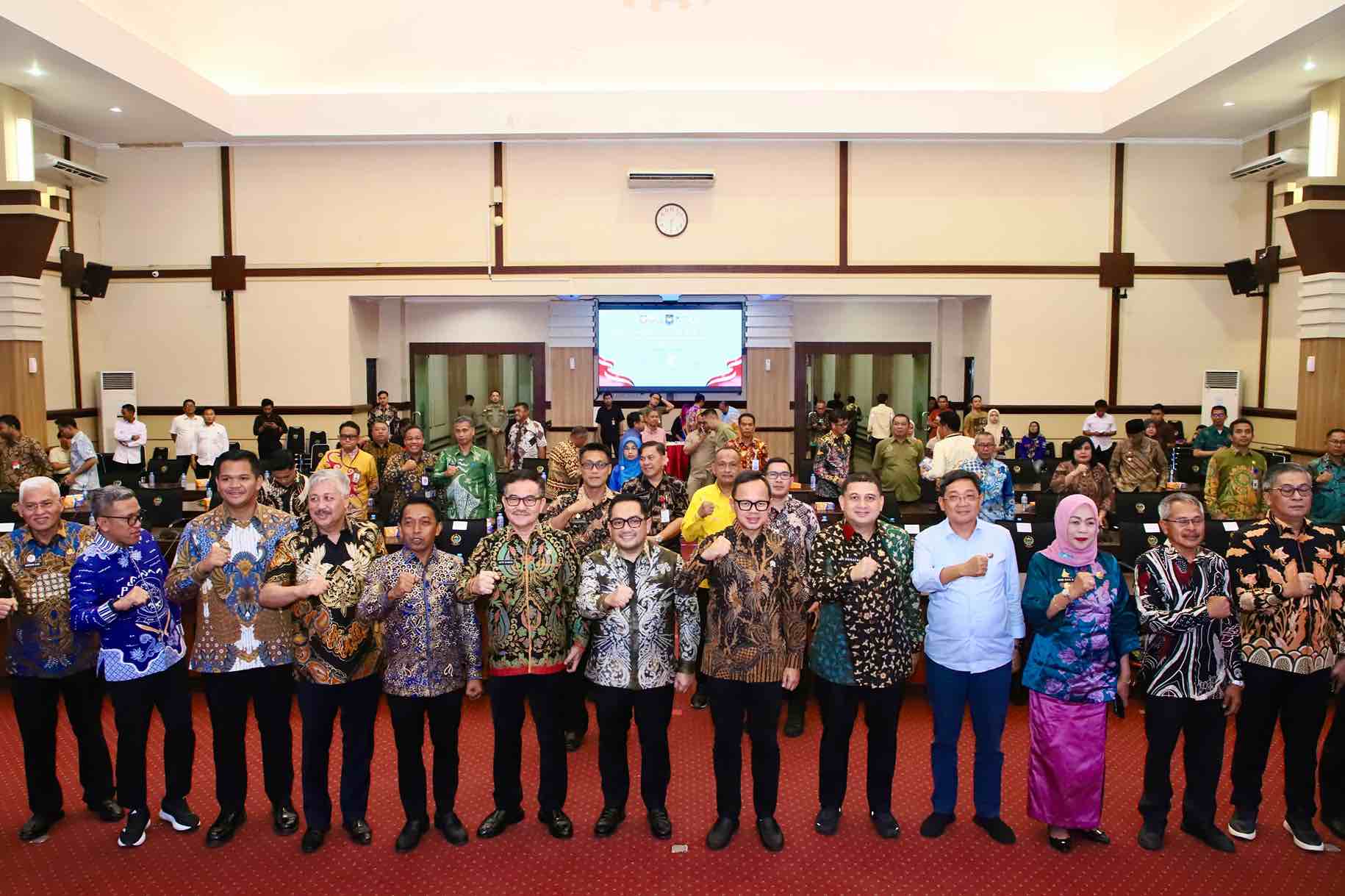 Wamendagri Bima Arya Dorong Pemda Kreatif Tingkatkan PAD Tanpa Memberatkan Masyarakat