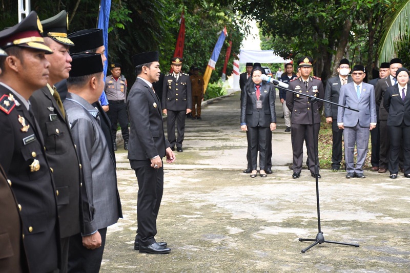 Pimpin Ziarah Hari Pahlawan, Bupati Pulang Pisau Ajak Warga Pulpis Teladani Semangat Perjuangan
