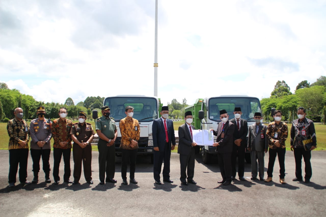 Bupati Katingan Serahkan DIPA TA 2022 kepada Kepala Instansi Vertikal dan Kepala PD Lingkup Pemkab Katingan