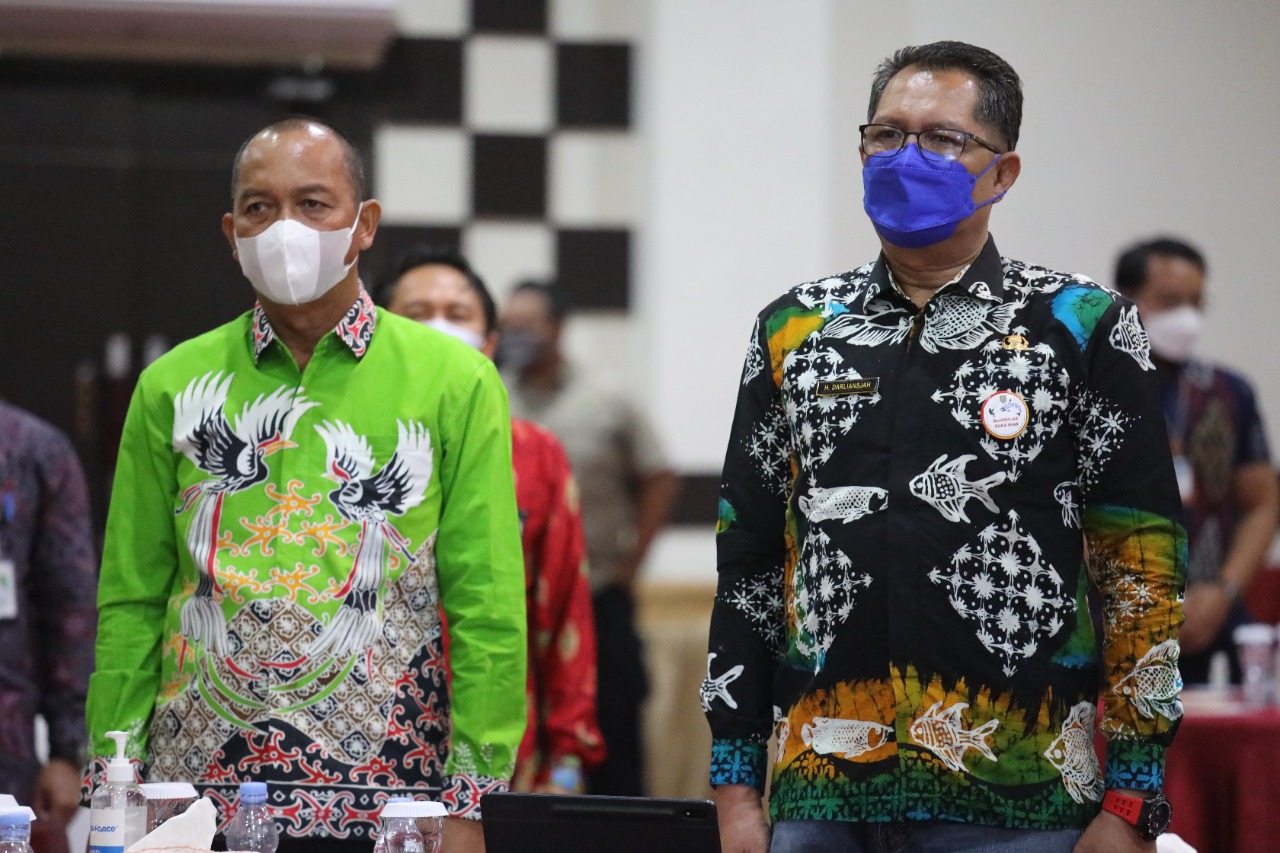 Kadislutkan Hadiri FGD Prospek dan Investasi Tambak Udang Vaname Kalteng