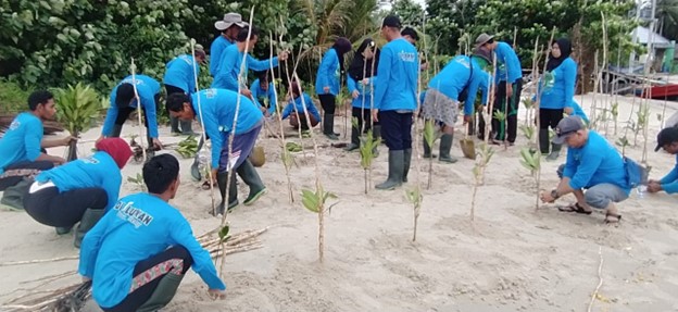 Pemprov Kalteng Dorong Kelestarian Ekosistem Pesisir, Warga Sungai Bundung Sukamara Ikuti Pelatihan dan Penanaman Mangrove