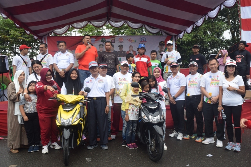 Wabup Hadiri Jalan Sehat Millennial Road Safety Festival