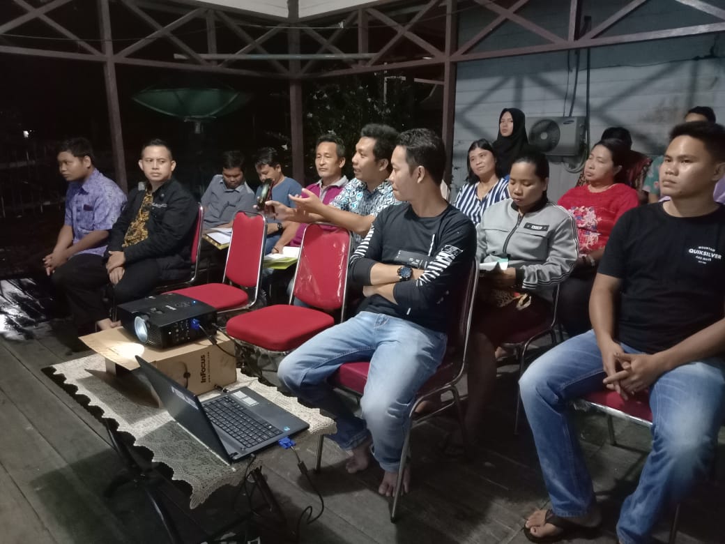 Pembinaan Kelompok Informasi Masyarakat Disetiap Kelurahan dan Pedesaan