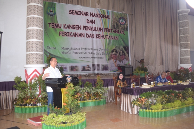 Bupati Buka Seminar Nasional Penyuluh 2019
