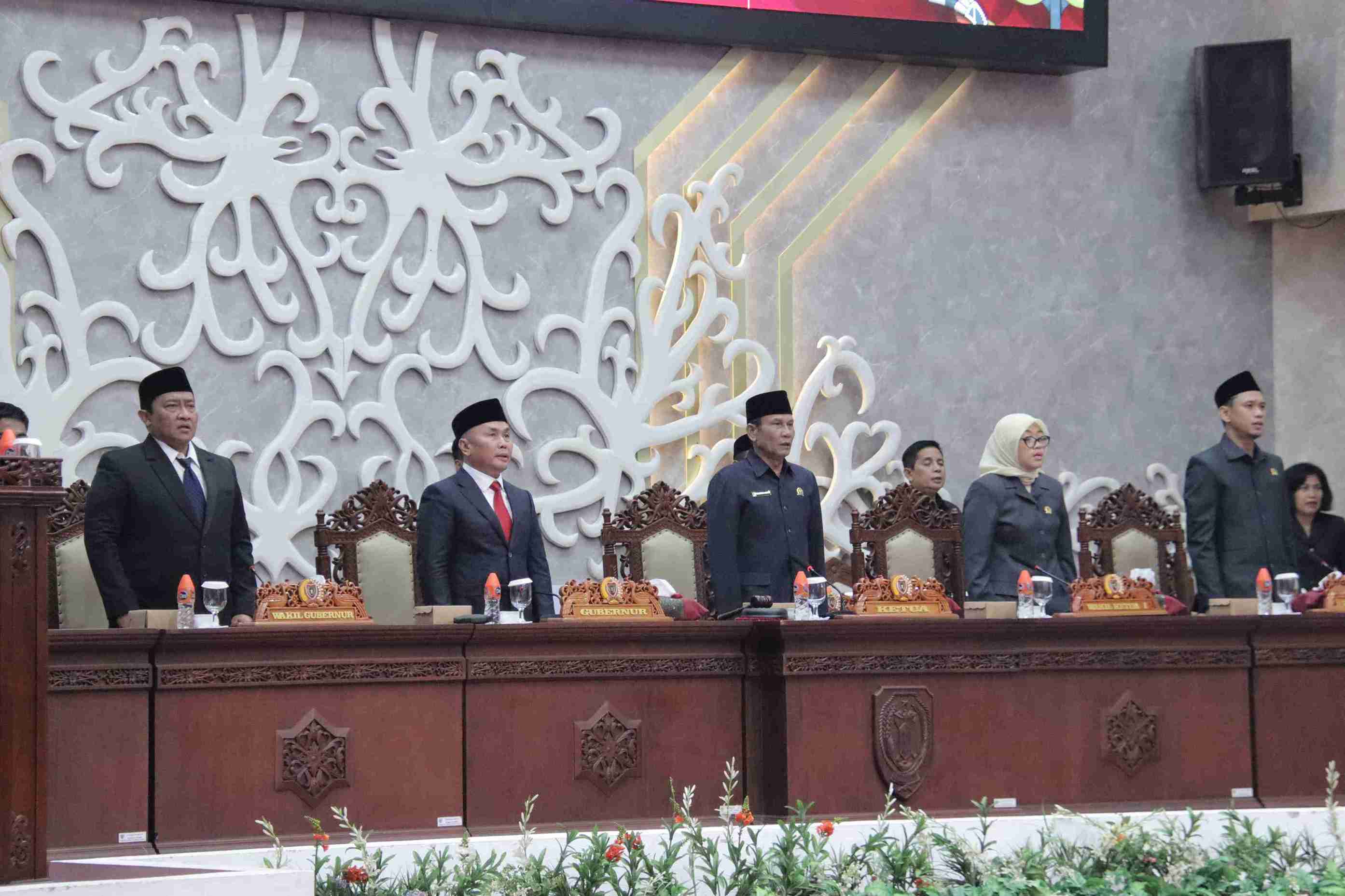 Kepala BKD Provinsi Kalteng Hadiri Rapat Paripurna DPRD Tentang Usul Pemberhentian Gubernur dan Wakil Gubernur Kalteng