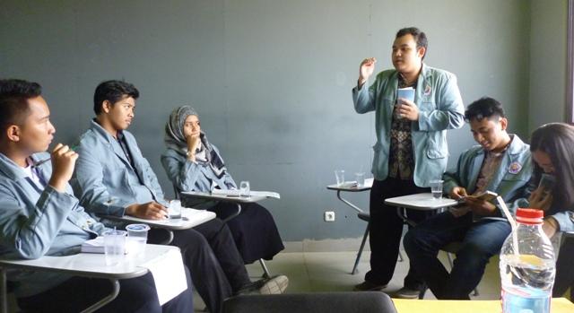 Wahana Ekspresi Melalui Debat