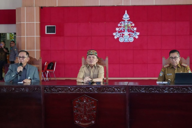 Beri Dukungan Terhadap Pengembangan Pendidikan di Kalteng, Gubernur H. Agustiar Sabran Kunjungi UPR