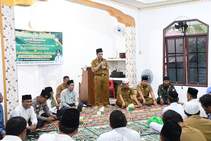 Pemerintah Pulang Pisau Awali Safari Ramadan di Masjid Al Ikhlas Desa Pangi
