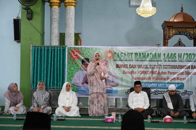 Bupati Hj. Nurhidayah Awali Rangkaian Kegiatan Safari Ramadan di Kecamatan Arut Selatan
