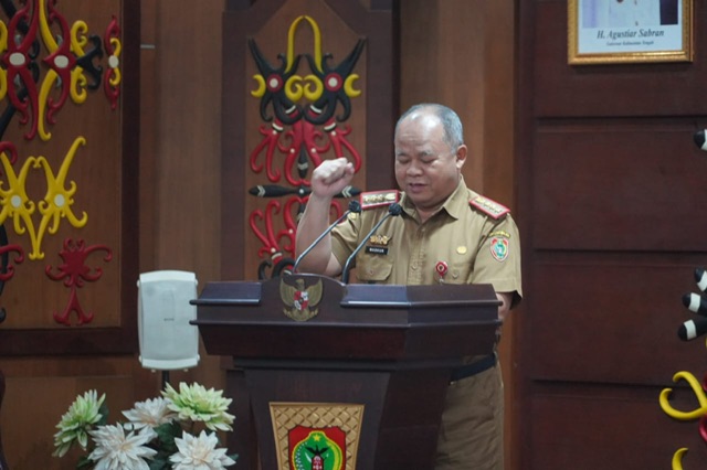 Plh. Asisten Pemkesra Maskur Buka Rakor dan Asistensi IKK LPPD Provinsi Kalteng