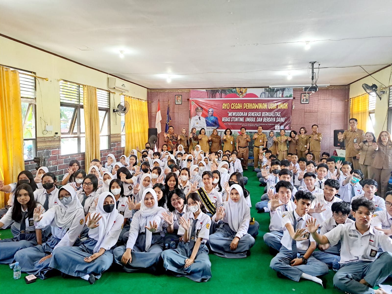 Dinas P3APPKB Prov. Kalteng Selenggarakan Sosialisasi Pencegahan Perkawinan Usia Anak di Beberapa SMA/SMK Kota Palangka Raya