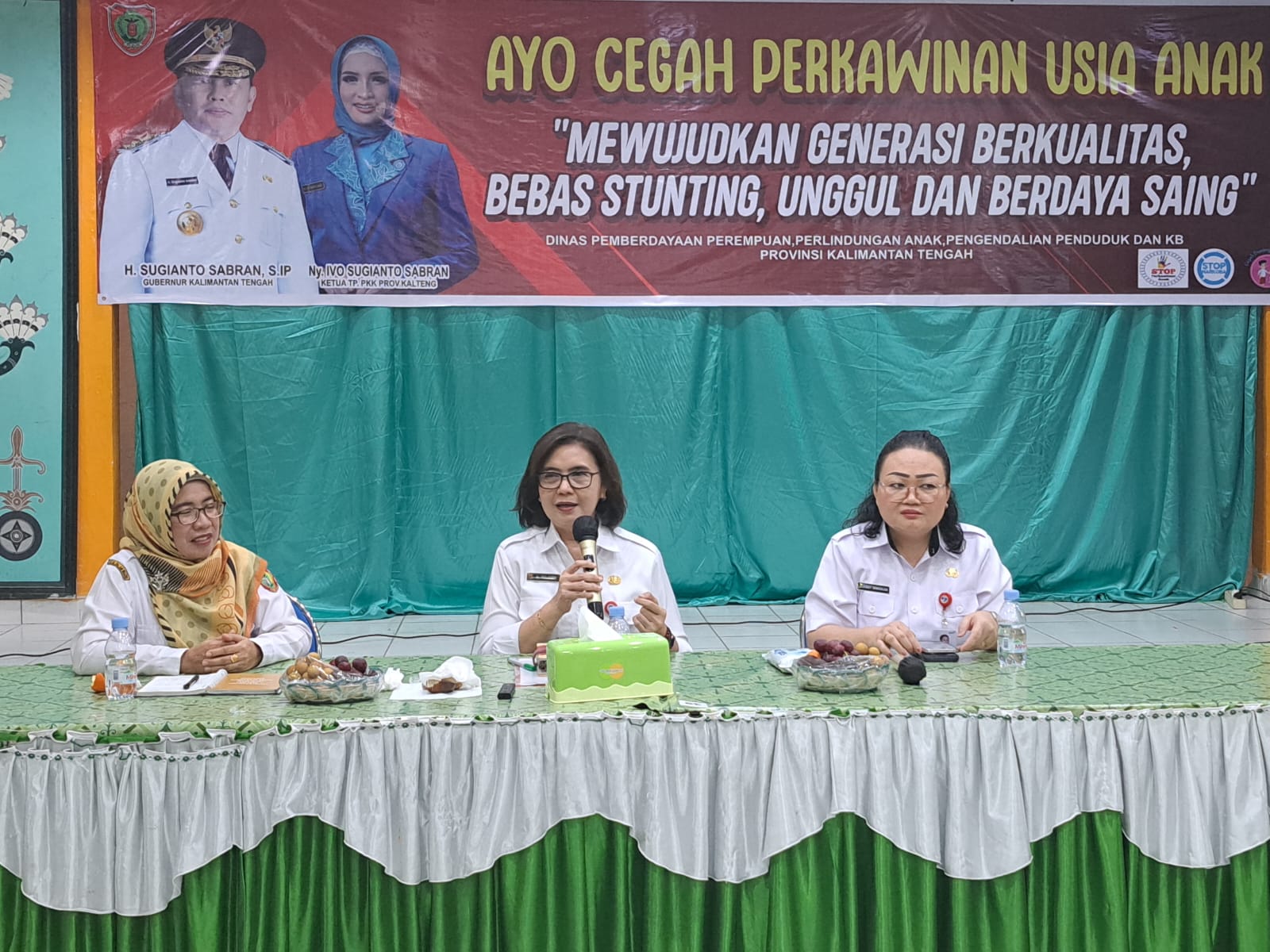 Dinas P3APPKB Prov. Kalteng Selenggarakan Sosialisasi Pencegahan Perkawinan Usia Anak di Beberapa SMA/SMK Kota Palangka Raya