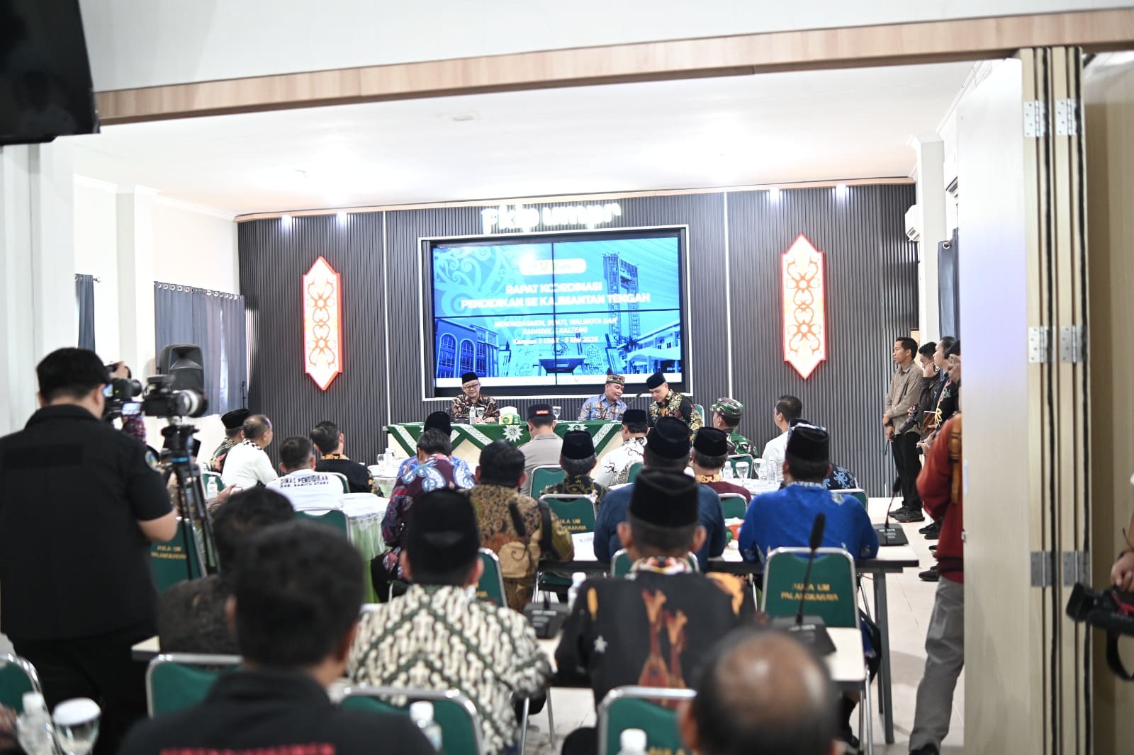 Gubernur Kalteng Komitmen Tuntaskan Pendidikan hingga Kuliah, Dorong Sekolah Garuda dan Beasiswa Guru Daerah Pelosok