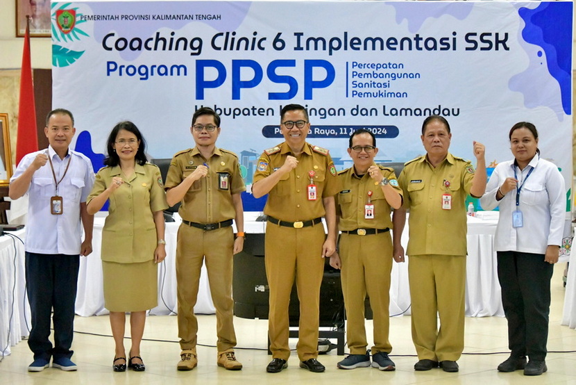 Kepala Bappedalitbang Prov. Kalteng Buka Coaching Clinic 6 Implementasi SSK Program PPSP Kabupaten Katingan dan Lamandau
