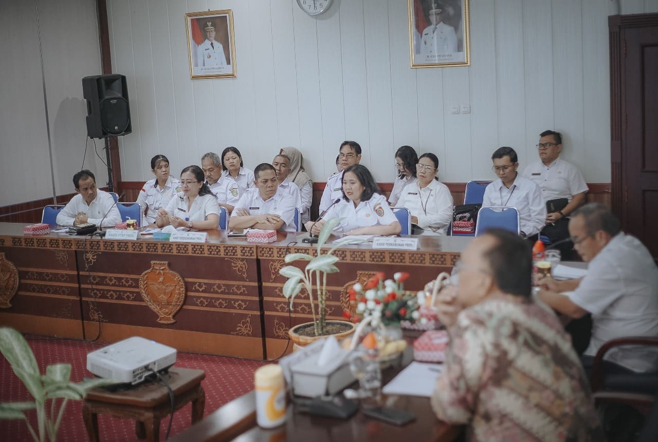 Dinas Dagperin Prov. Kalteng Ikuti FGD Upaya Pencegahan Korupsi Terhadap Proses Perizinan dan Pengawasan Pabrik Kelapa Sawit Tanpa Kebun