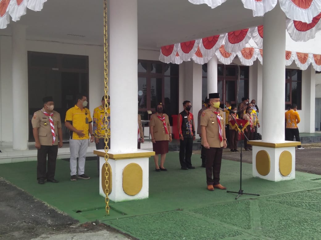Bupati Gumas Lepas Peserta Pramuka Jambore Nasional 