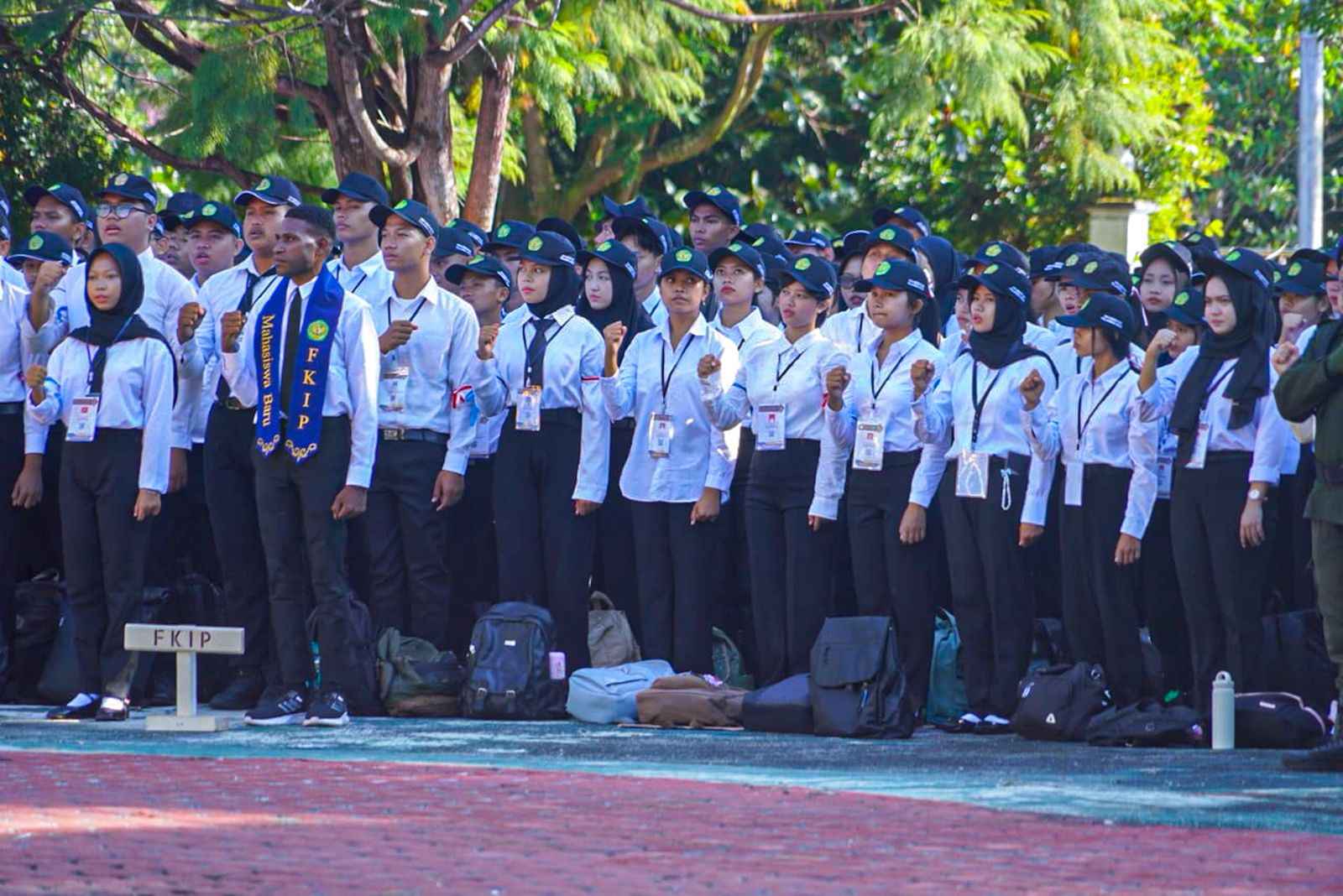 Buka PKKMB UPR 2025, Gubernur Kalteng Dorong Karakter Mahasiswa dan Salurkan Bantuan Pendidikan Rp100 Juta