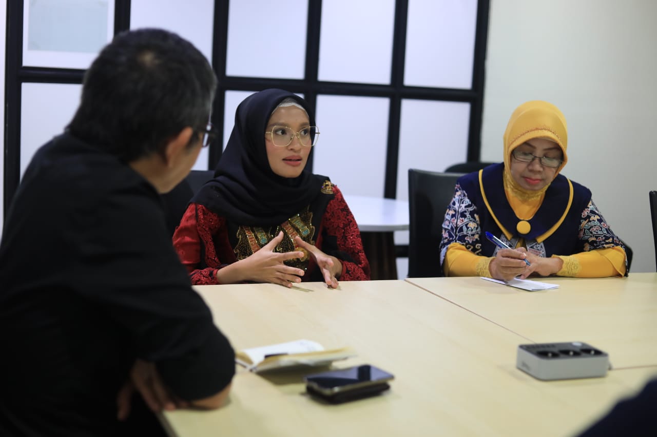 Konsultasi dan Sinergitas Program, Ketua Dekranasda Kalteng Ivo Sugianto Sabran Lakukan Audiensi Dengan Vice Chairman BEKRAF