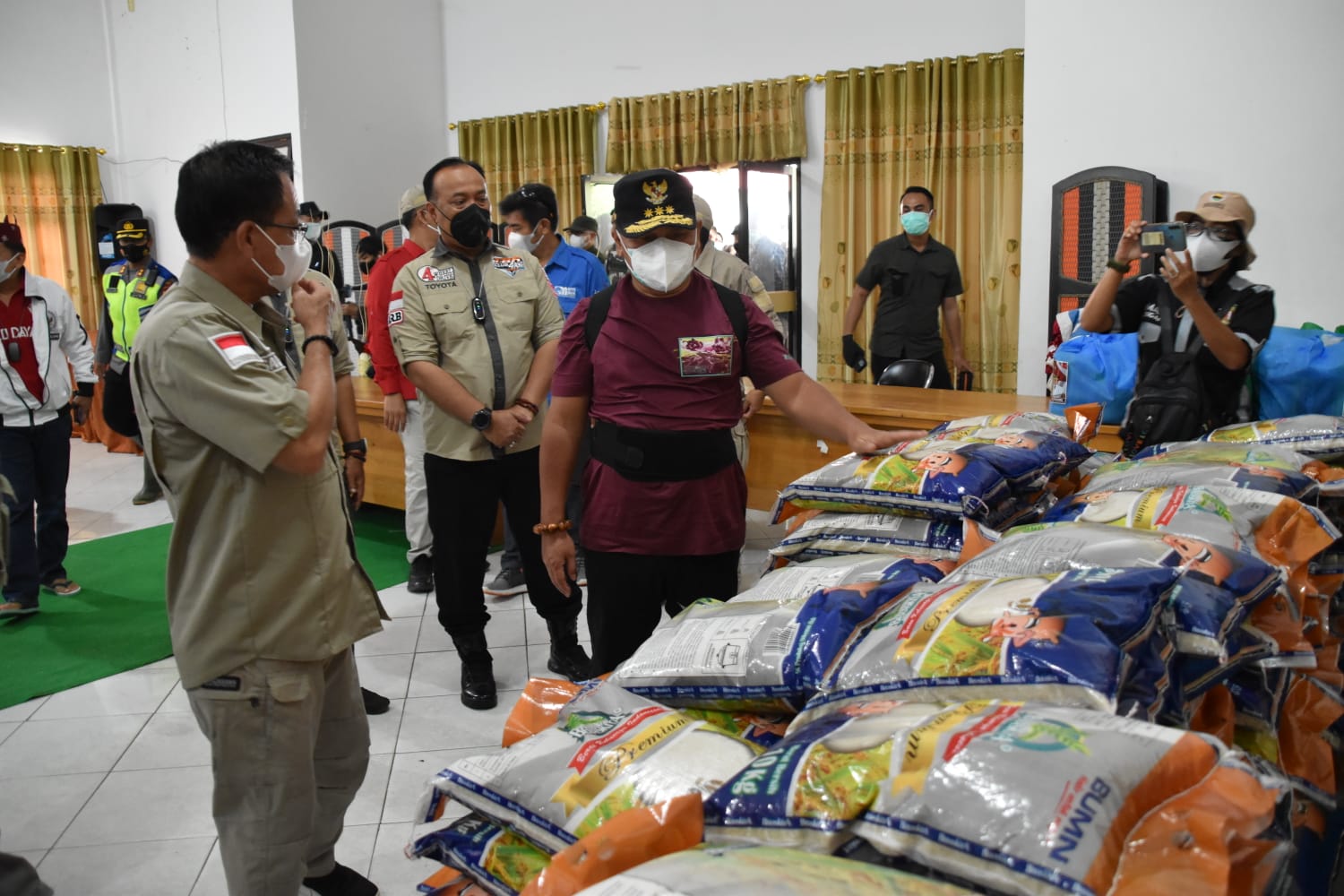 Gubernur Kalteng : Jangan Sampai  Ada Warga Terdampak Banjir Kelaparan