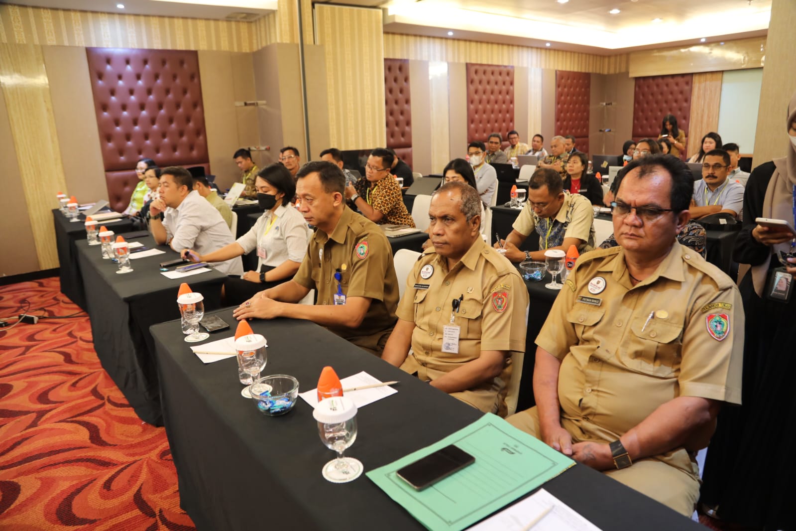 Buka Bimtek Penyusunan Struktur dan Skala Upah; Asisten Adum Tegaskan Sanksi Administratif pada Perusahaan yang tidak Patuhi Aturan