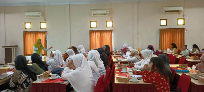 Guru PAUD Kobar Ikuti Pelatihan Kurikulum Muatan Lokal