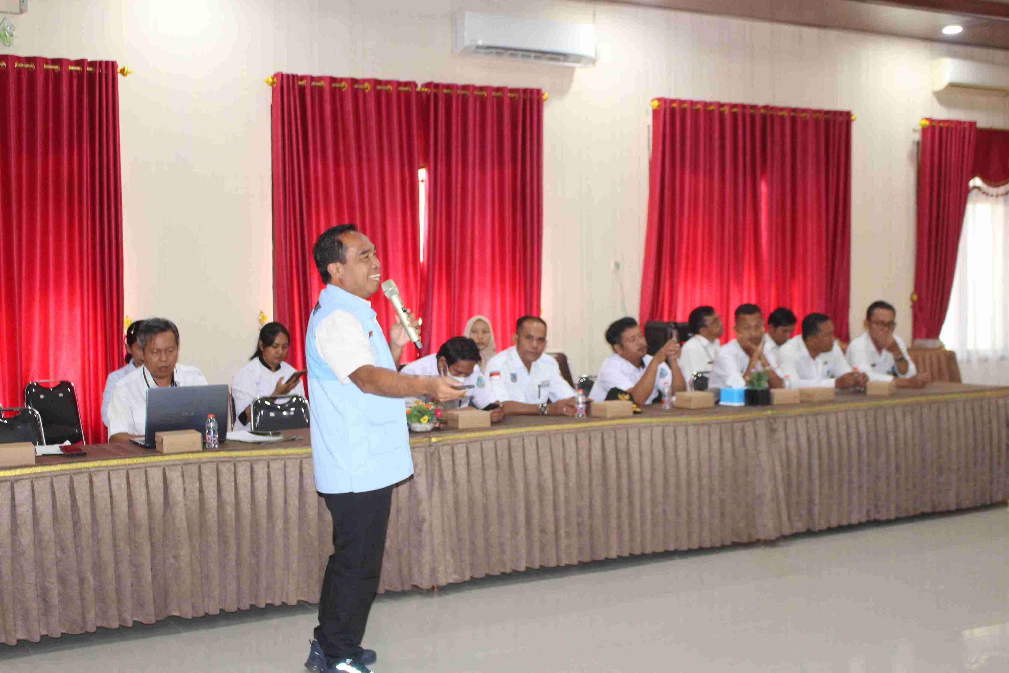 Inspektorat Prov. Kalteng Lakukan Sosialisasi Perluasan Percontohan Desa Anti Korupsi di Pemkab Lamandau