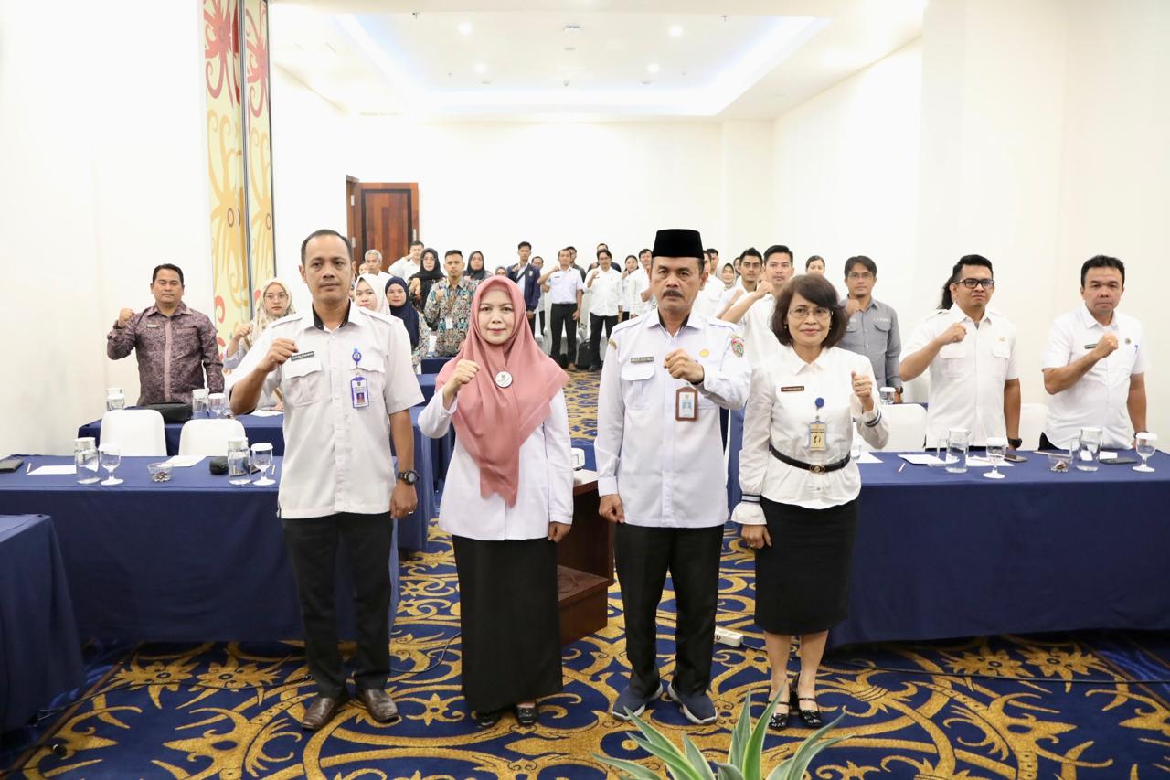 Asisten Ekbang Sri Widanarni Buka Rakor dan Sinkronisasi Bidang Kawasan Permukiman se-Kalteng Tahun 2024