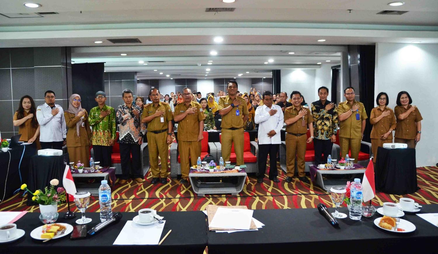 Dinkes Prov. Kalteng Gelar Pertemuan Evaluasi Lintas Sektor Masalah Kesehatan Gizi Ibu dan Anak