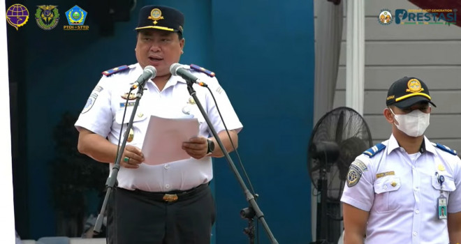 Enam Orang Taruna/Taruni PTDI-STTD Asal Kobar Dilantik