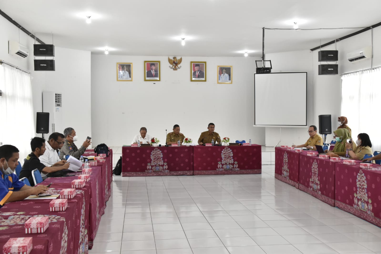 Tingkatkan Koordinasi dan Sinergisitas, Tim dan Forum Kewaspadaan Dini Masyarakat Prov. Kalteng Gelar Rapat