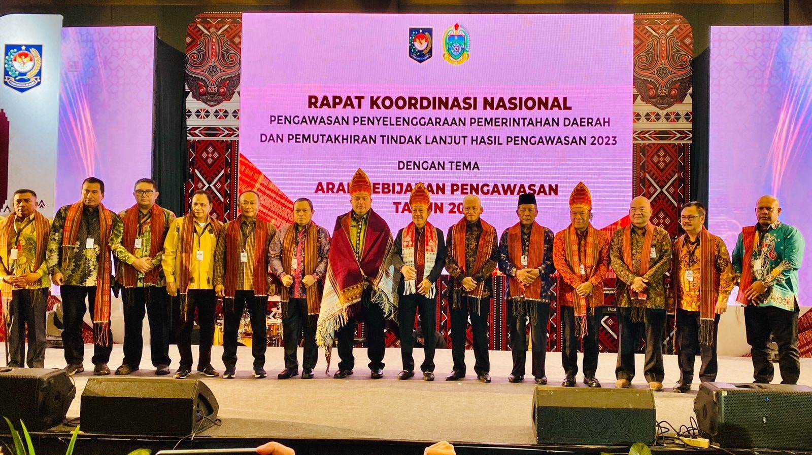 Sahli Gubernur Bidang Pemerintahan Hukum dan Politik bersama Inspektur Daerah Prov. Kalteng Hadiri Rakornas Pengawasan Tahun 2023 di Medan