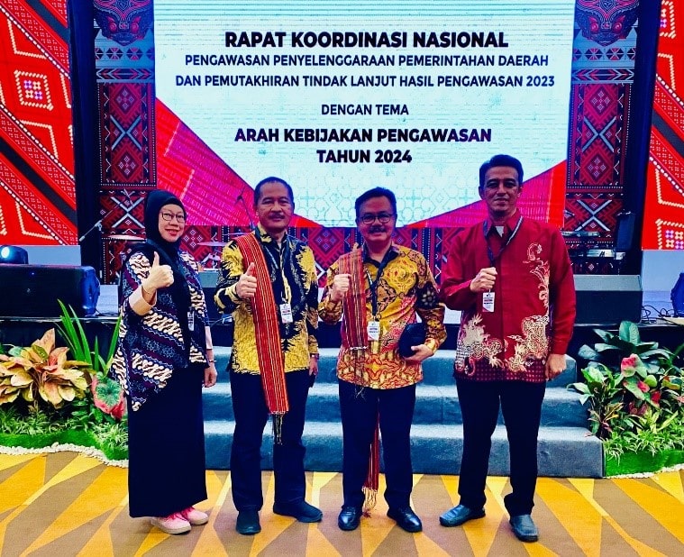 Sahli Gubernur Bidang Pemerintahan Hukum dan Politik bersama Inspektur Daerah Prov. Kalteng Hadiri Rakornas Pengawasan Tahun 2023 di Medan