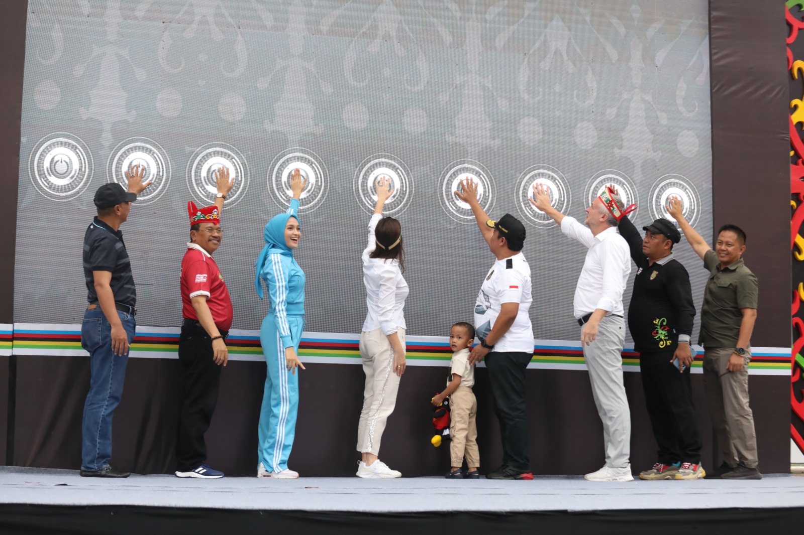 Wagub Edy Pratowo Resmikan Sirkuit MTB CITY SG 1973 di Kawasan Komplek Stadion Tuah Pahoe Palangka Raya