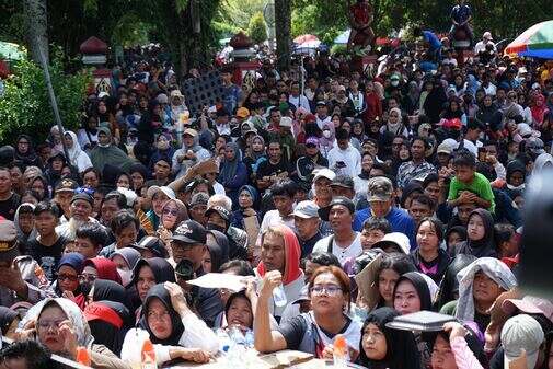 Jalan Sehat Berkah Memperingati Hari Pahlawan Nasional di Sampit, Disbudpar Prov. Kalteng Persembahkan Hiburan