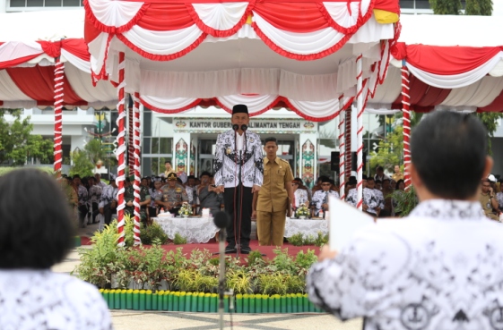 Guru Harus Menjadi Teladan