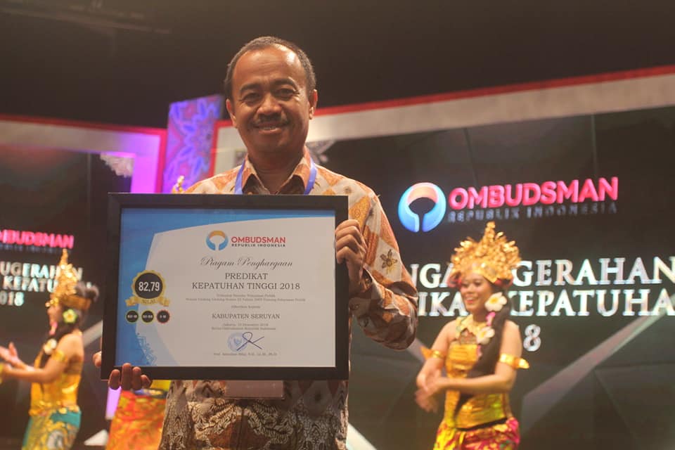 Seruyan Meraih Anugerah Predikat Kepatuhan 2018 Dari OMBUDSMAN