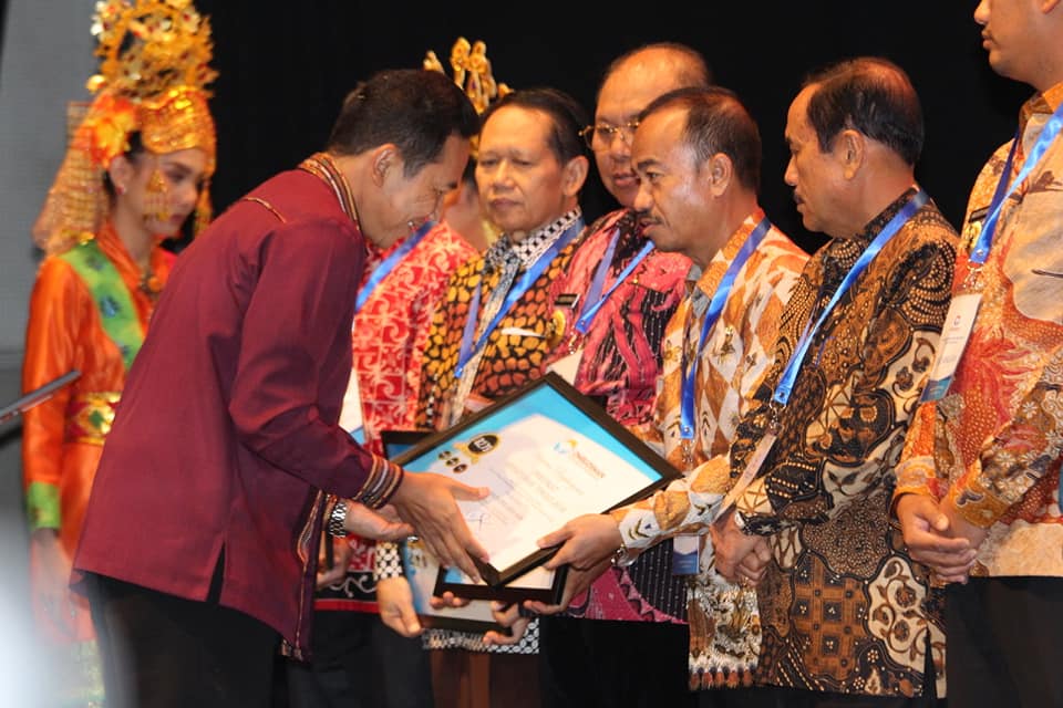Seruyan Meraih Anugerah Predikat Kepatuhan 2018 Dari OMBUDSMAN