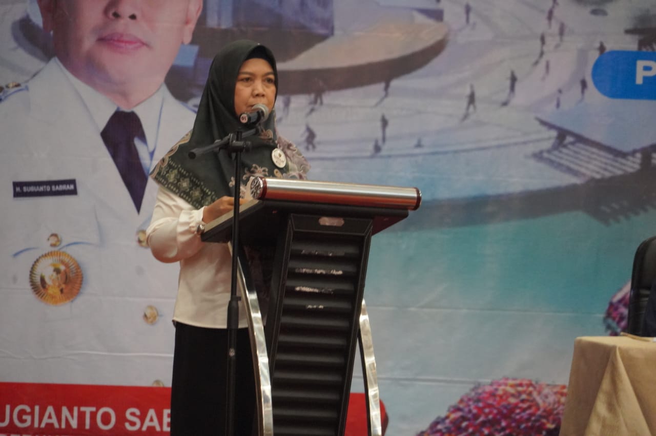 Buka Rapat Pembahasan RKP TA 2025, Asisten Ekbang Sri Widanarni Sampaikan Pemerintah Provinsi Akomodir Pengelolaan DBH Sawit Kalteng