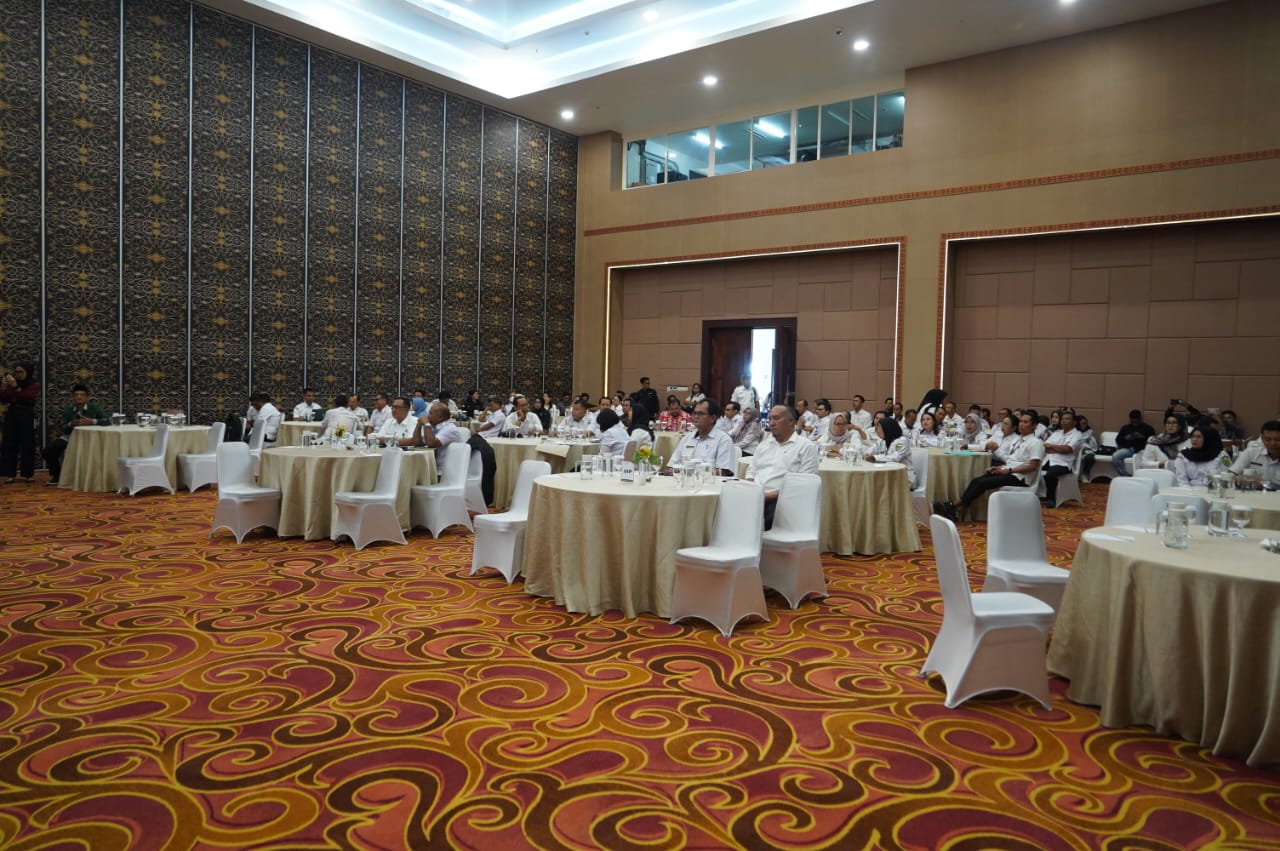 Buka Rapat Pembahasan RKP TA 2025, Asisten Ekbang Sri Widanarni Sampaikan Pemerintah Provinsi Akomodir Pengelolaan DBH Sawit Kalteng