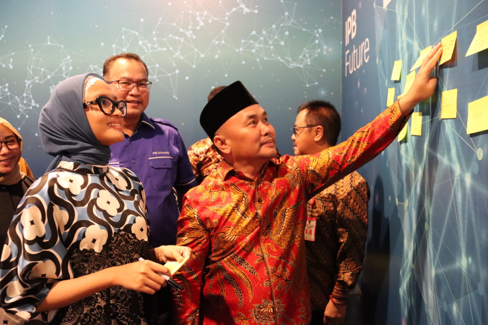 Gubernur Sugianto Sabran Hadiri Peresmian Museum dan Galeri IPB Future