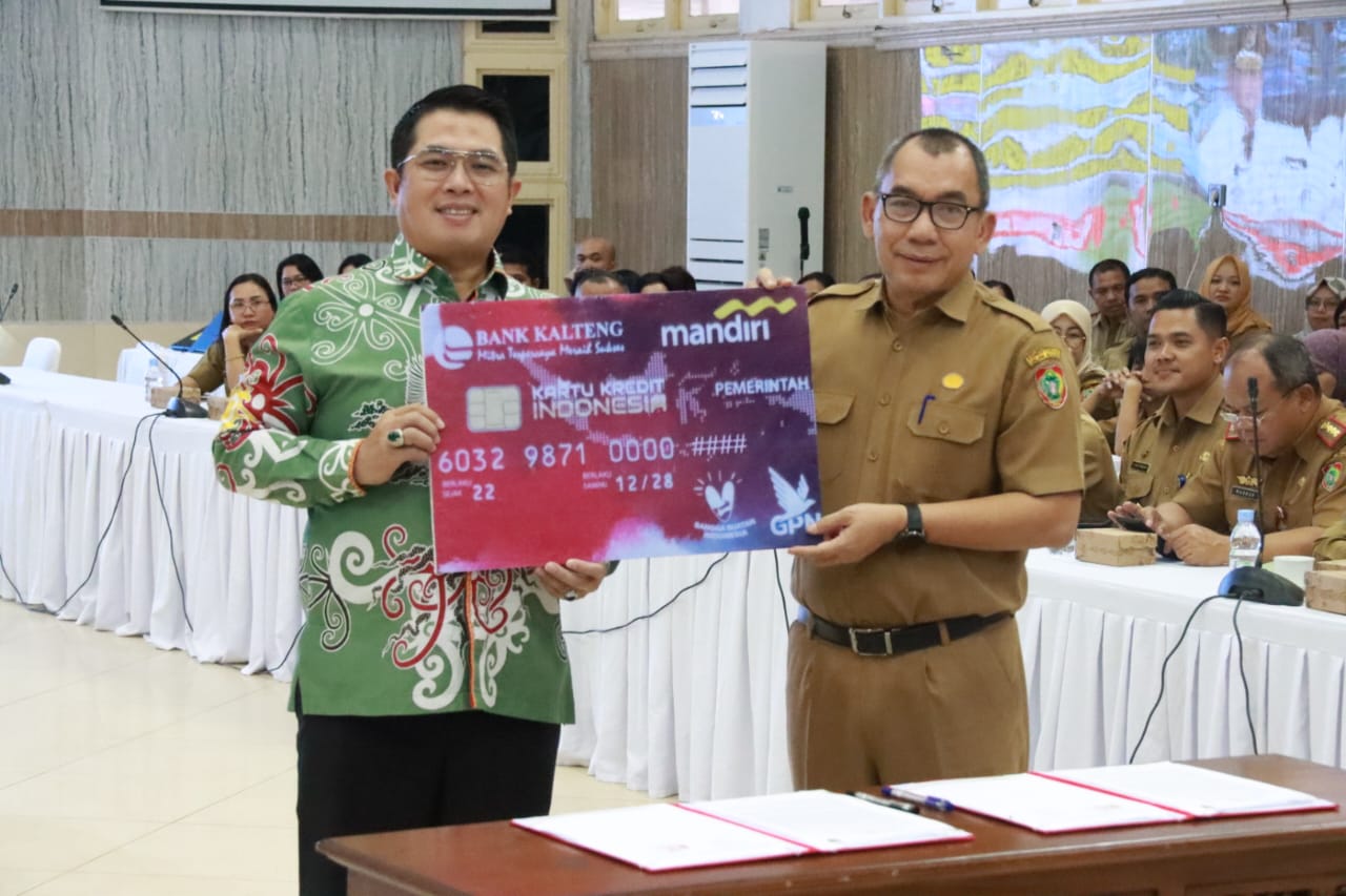 Resmi ! Kartu Kredit Pemerintah Daerah di Launching Wagub Kalteng Edy Pratowo