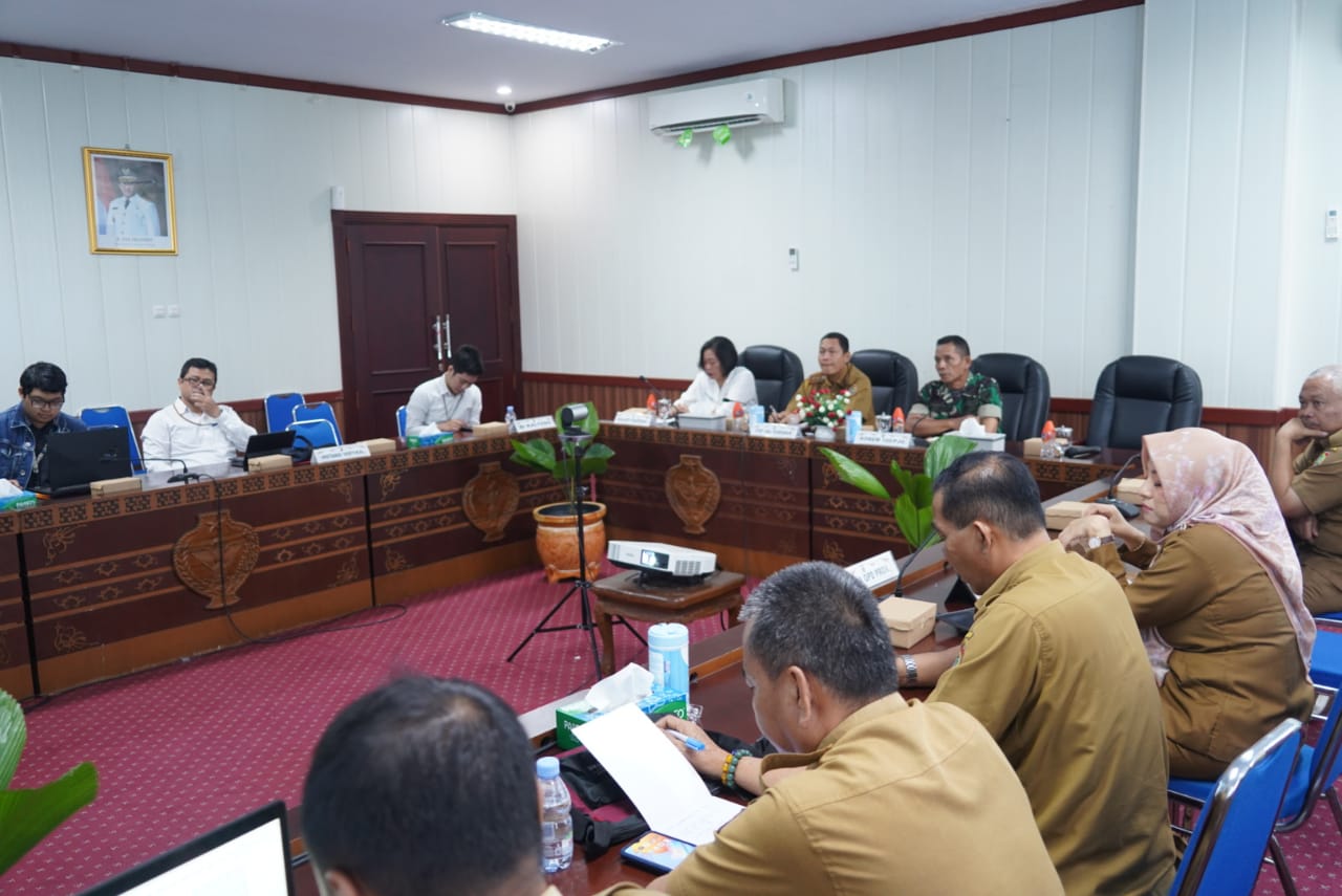 Sahli Gubernur Yuas Elko Minta Tim Satgas Pangan Segera Turun Lapangan dan Tindak Tegas Pedagang Penimbun Sembako