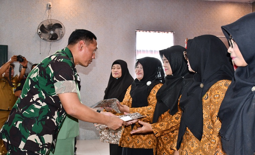Jalin Sinergitas Danrem 102/Panju Panjung  Kunjungi  Barito Selatan