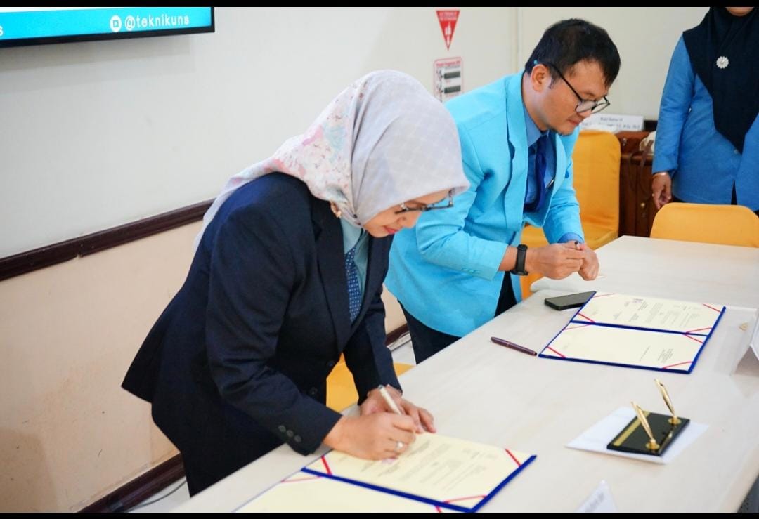 Kadis TPHP Prov. Kalteng Laksanakan Penandatanganan PKS Swakelola Tipe II Pengawasan Konstruksi Cetak Sawah dengan UNS