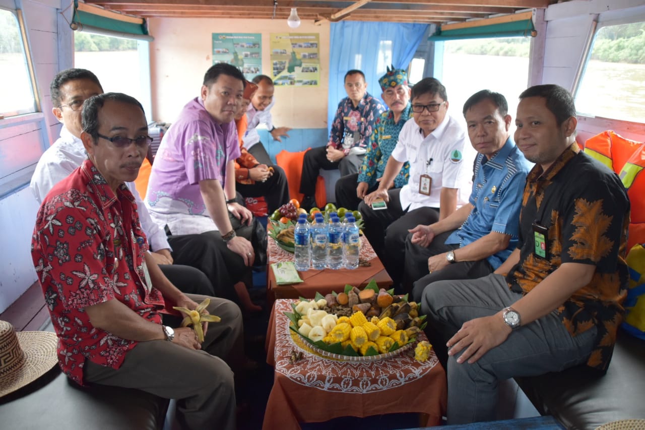 Kepala BRG Resmikan Kapal Wisata dan Guest House di Punggualas