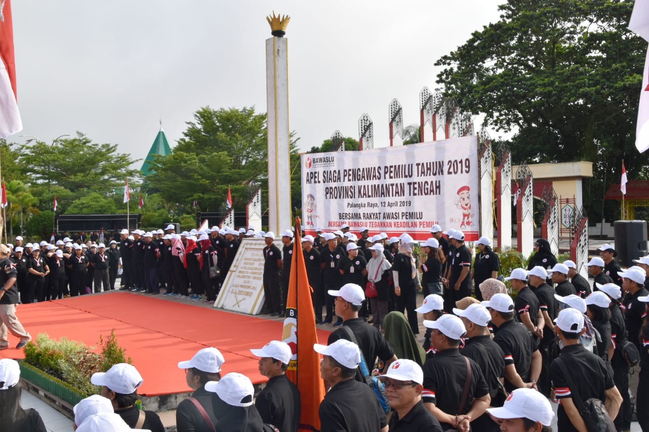 Bawaslu Gelar Apel Siaga Pengawas Pemilu 2019 di Tugu Soekarno