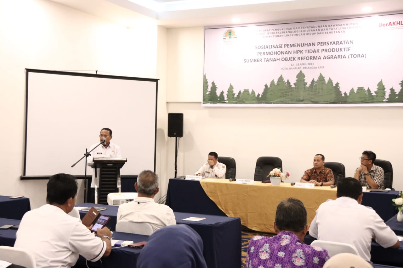 Sekda Kalteng Buka Forum Sosialisasi dan Coaching Clinic Pemenuhan Persyaratan HPK Tidak Produktif Sumber TORA