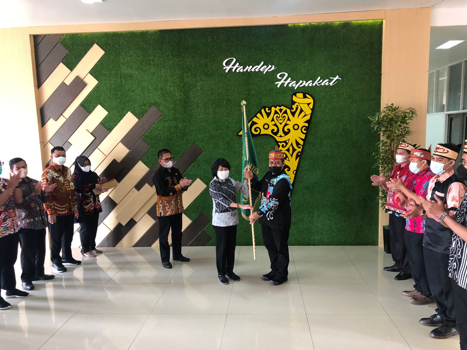 Bupati Lepas Kontingen Pulang Pisau Ikuti FBIM Tahun 2022