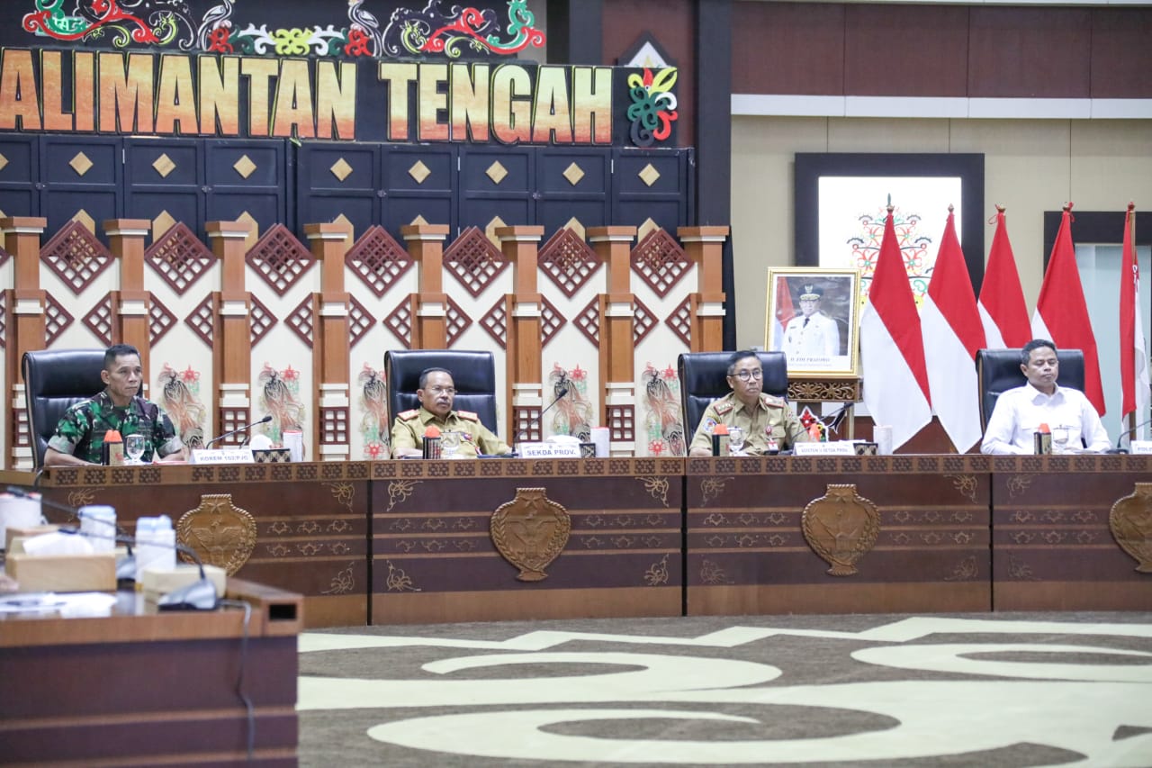 Sekda Kalteng Hadiri Secara Virtual Rakor Pengendalian Inflasi Daerah Tahun 2023 Bersama Mendagri