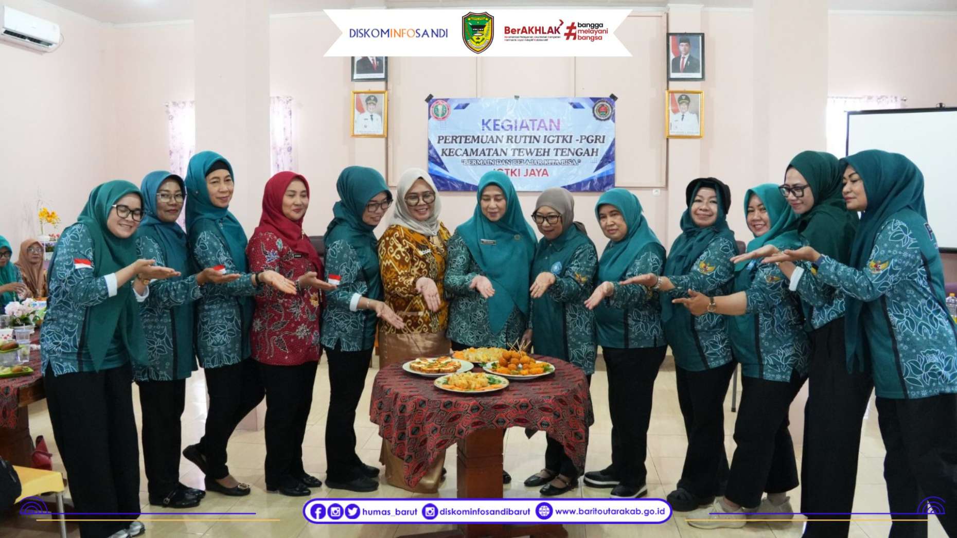 TP-PKK Barito Utara Demo Pengolahan Makanan Bergizi pada Sosialisasi PMT Anak PAUD